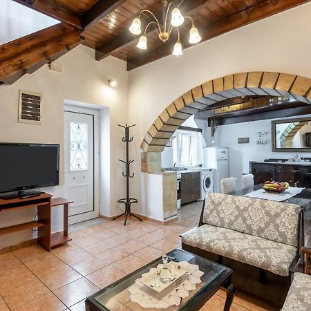Aroni Cretan Comfortable House - Hamam Suites Aroni Exterior foto